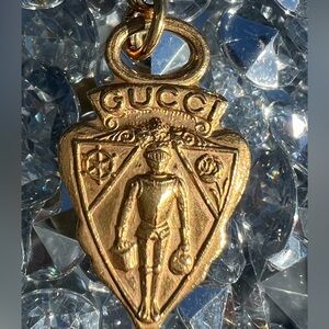 EUC GUCCI GOLD TONE VINTAGE CHARM